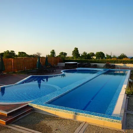 Apart-hotel Seagarden Lozenets