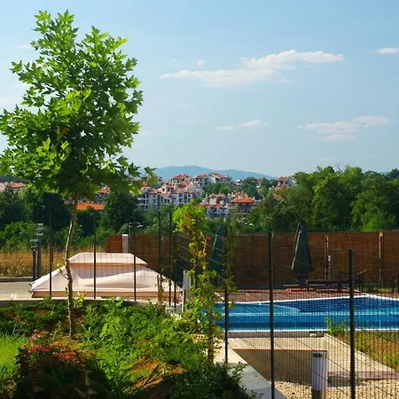 Apart-hotel Seagarden 3*