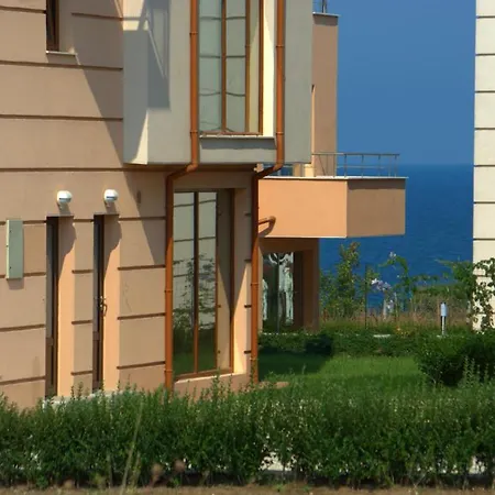 Seagarden Apart-hotel Lozenets