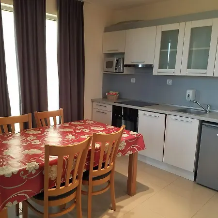 Seagarden Apart-hotel Lozenets