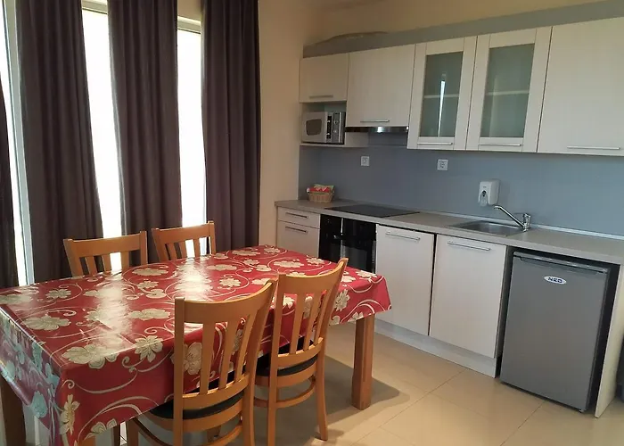 Seagarden 아파트호텔 로제넷츠