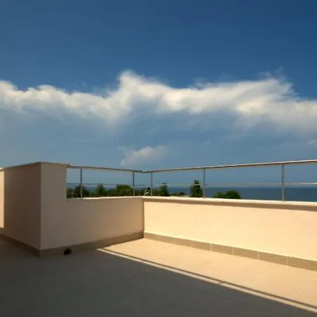 Seagarden 3* Lozenets