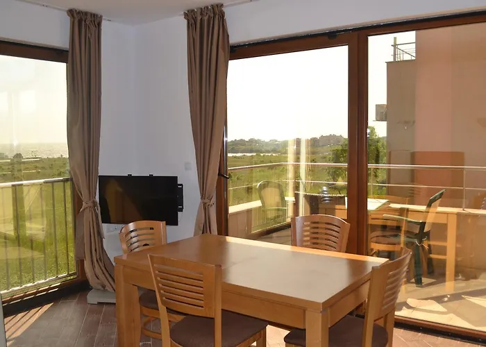 Seagarden 아파트호텔 로제넷츠